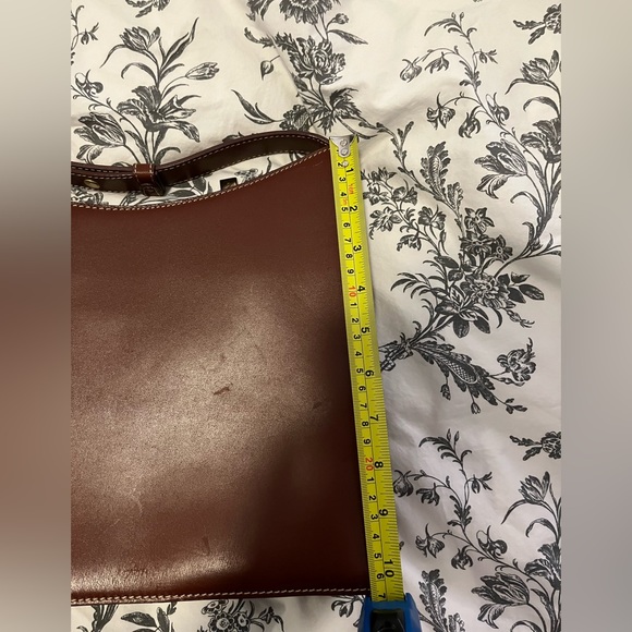 COPY - Cole Hahn Brown Leather Purse - Picture 13 of 16